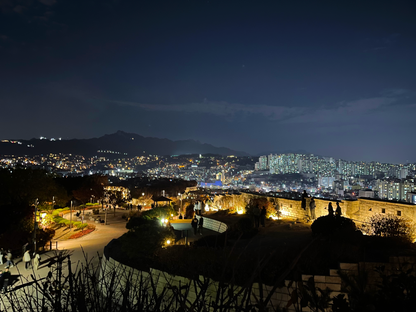 Sunset Hike on Fortress Walls & Local Food Experience