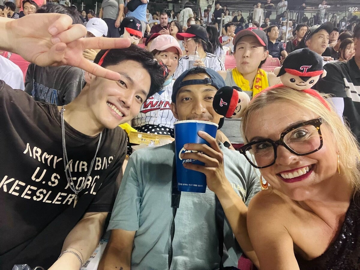 Watching Baseball in Seoul & Local Food Experience